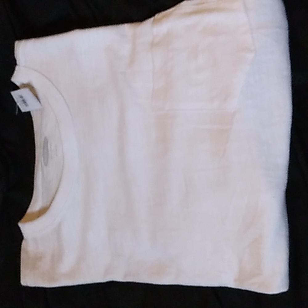 Brand New Old Navy Pocket T-shirt